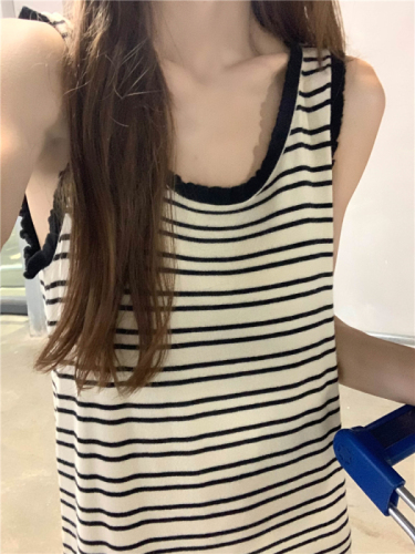 Actual shot~Spring~2024 ear-hemmed tank top dress for women with gentle style contrasting striped knitted
