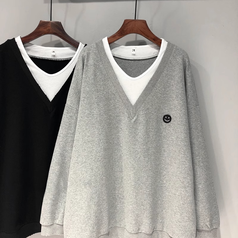 Official picture 300 pounds fat mm V-neck embroidered sweatshirt for women fake two-piece set