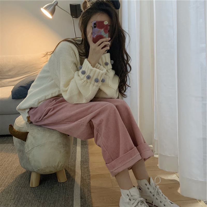 Western-style age-reducing Internet celebrity sweater suit for women, spring and autumn new salt style girl wear wide-leg pants two-piece suit