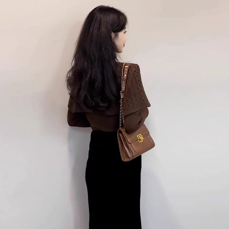 魚尾半身連衣裙子女秋冬季新款赫本小香風深冬裝搭配一整套裝