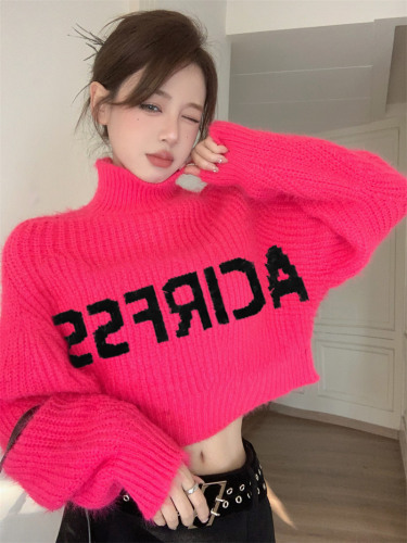 Real shot of retro temperament lettered half-turtleneck sweater for women in autumn and winter, loose and short rabbit fur top trendy for small people