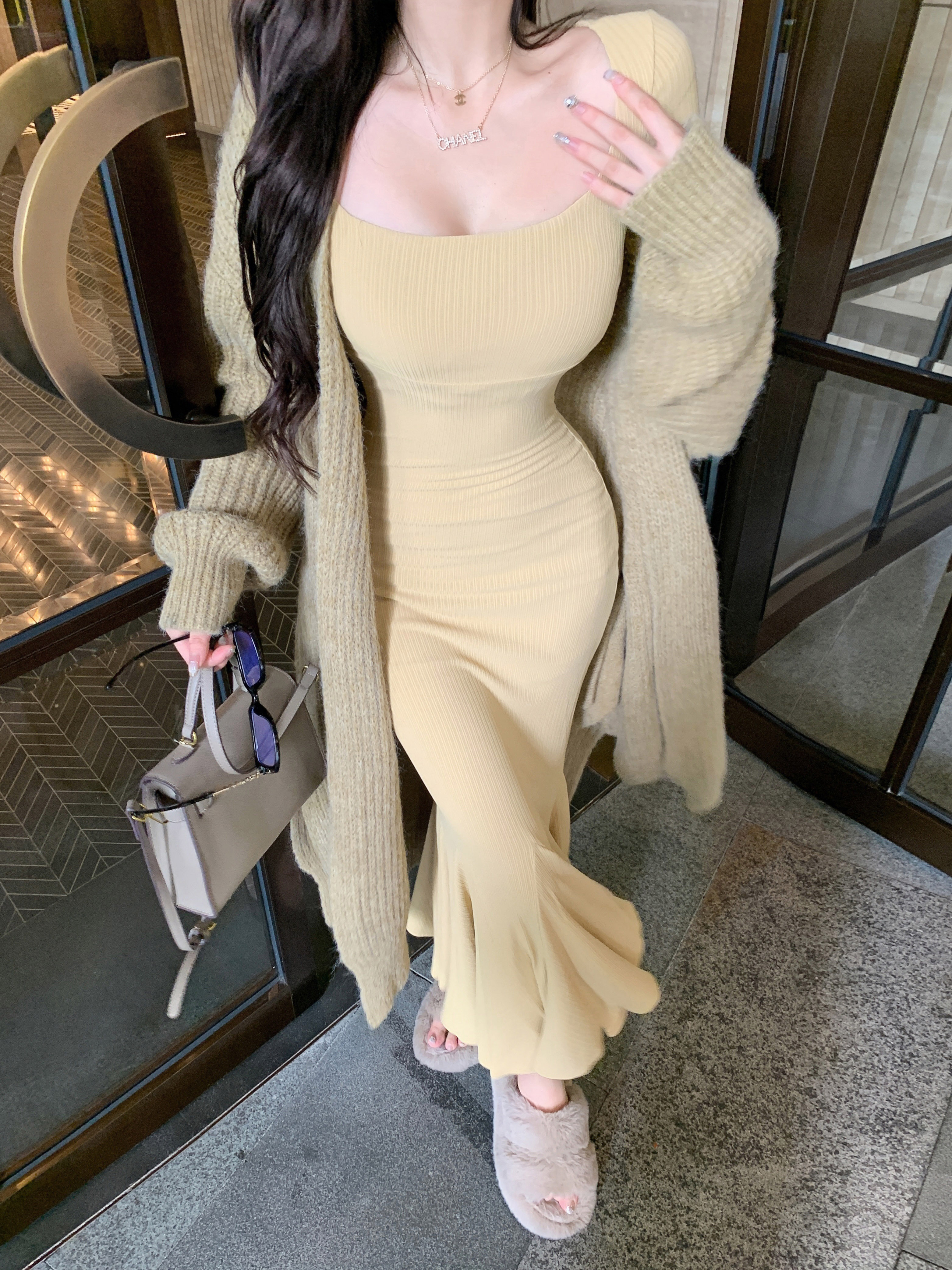 實拍~純欲拼接魚尾擺修身顯瘦打底包臀長裙中長款毛衣外套