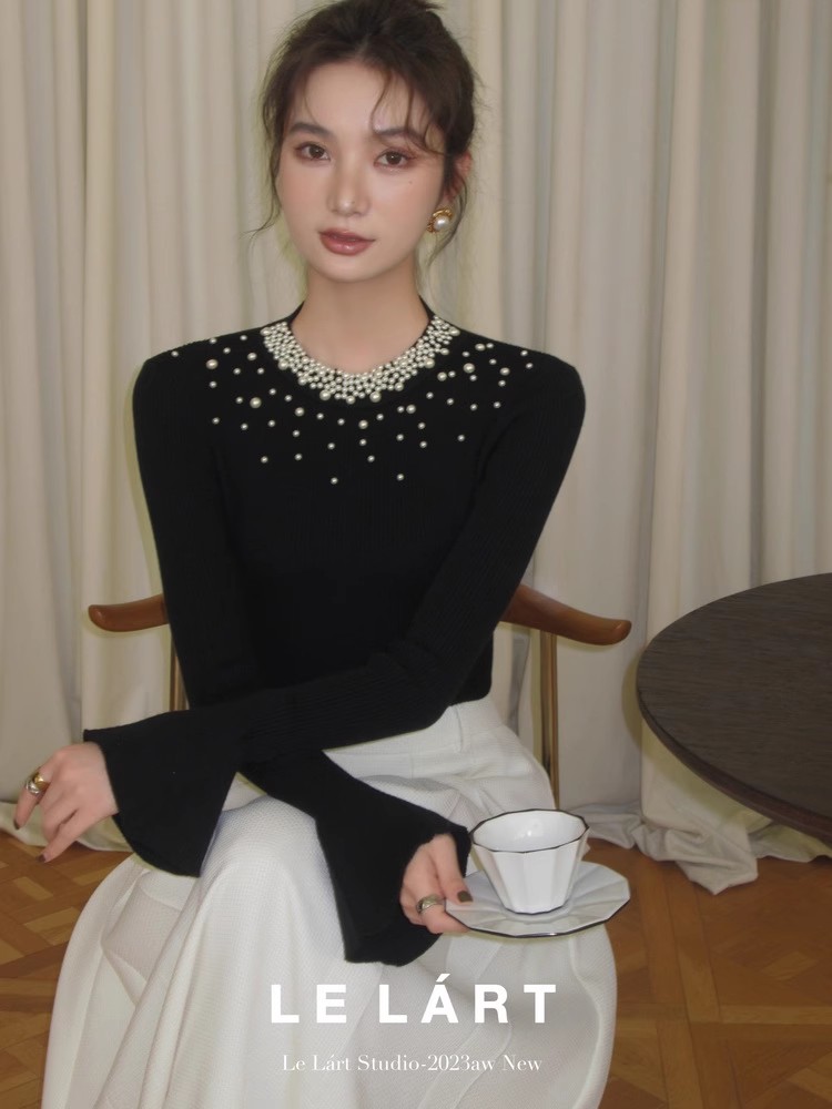 冬季新款韓版設計感年會氣質喇叭袖針織衫法式輕奢氛圍毛衣女
