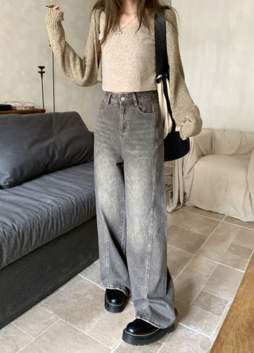 Actual shot of washed gray distressed wide-leg jeans for women in autumn, versatile high-waisted slimming floor-length pants