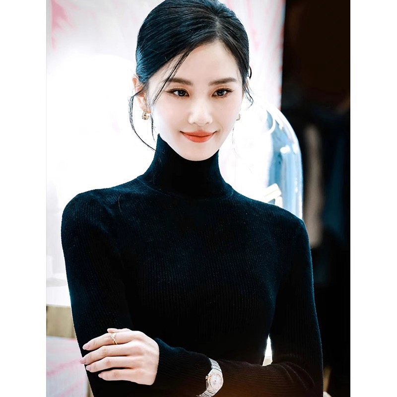 Liu Shishi's same style black bottoming shirt for women 23 autumn and winter half turtleneck tight sweater