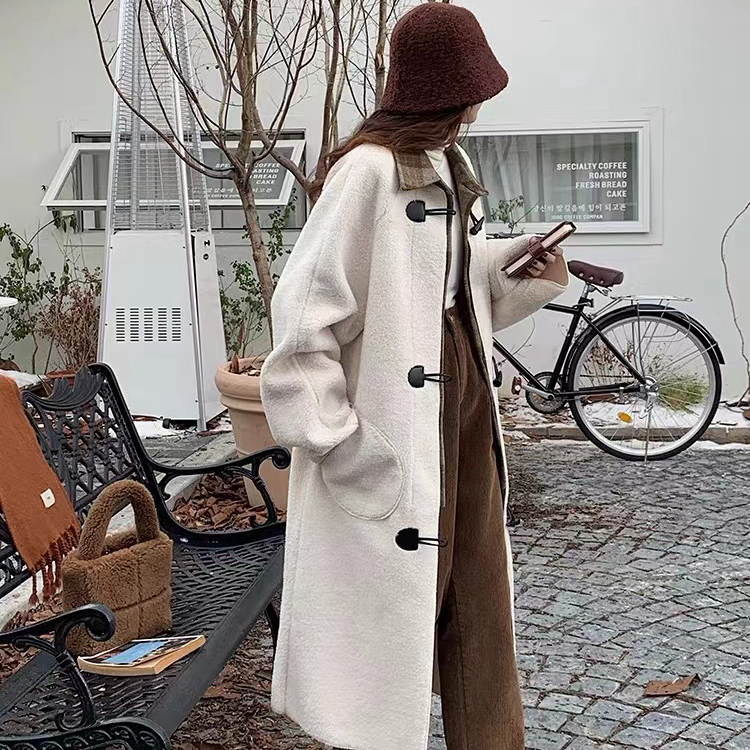 Winter new fake two-piece sherpa coat thickened lazy style horn button solid color loose mid-length coat for women