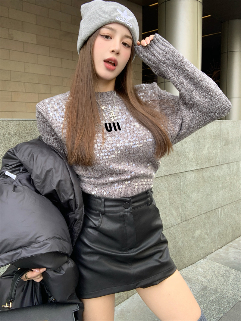 Actual shot of sequined short sweater + black leather culottes + black cotton jacket for women, mid-length loose cotton coat