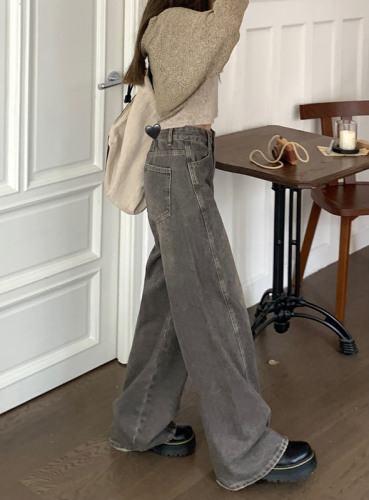 Actual shot of washed gray distressed wide-leg jeans for women in autumn, versatile high-waisted slimming floor-length pants