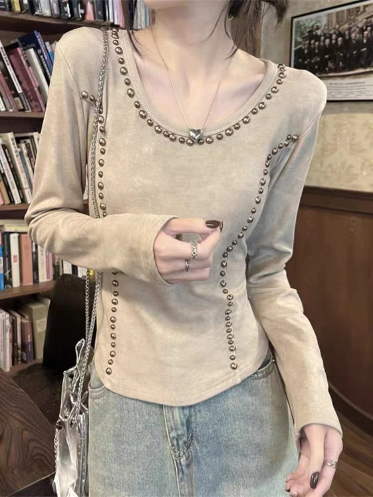 Irregular beaded tie-dye short long-sleeved T-shirt for women in spring, autumn and winter, slim-fitting inner layer, velvet thickened bottoming shirt top