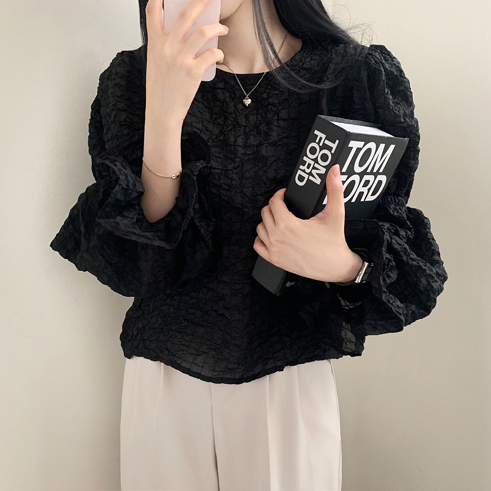Size update Korean chic spring French niche fairy bubble pleated round neck lantern sleeve shirt tops for women