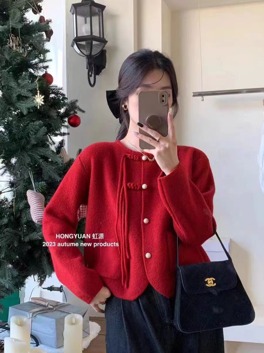New Year's Red Sweater Women's Autumn and Winter Outerwear Lazy Christmas Style Design Chinese Plate Button Loose Soft Waxy Sweater