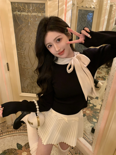 Actual shot~French luxury style strappy bow design slim fit and versatile bottoming shirt