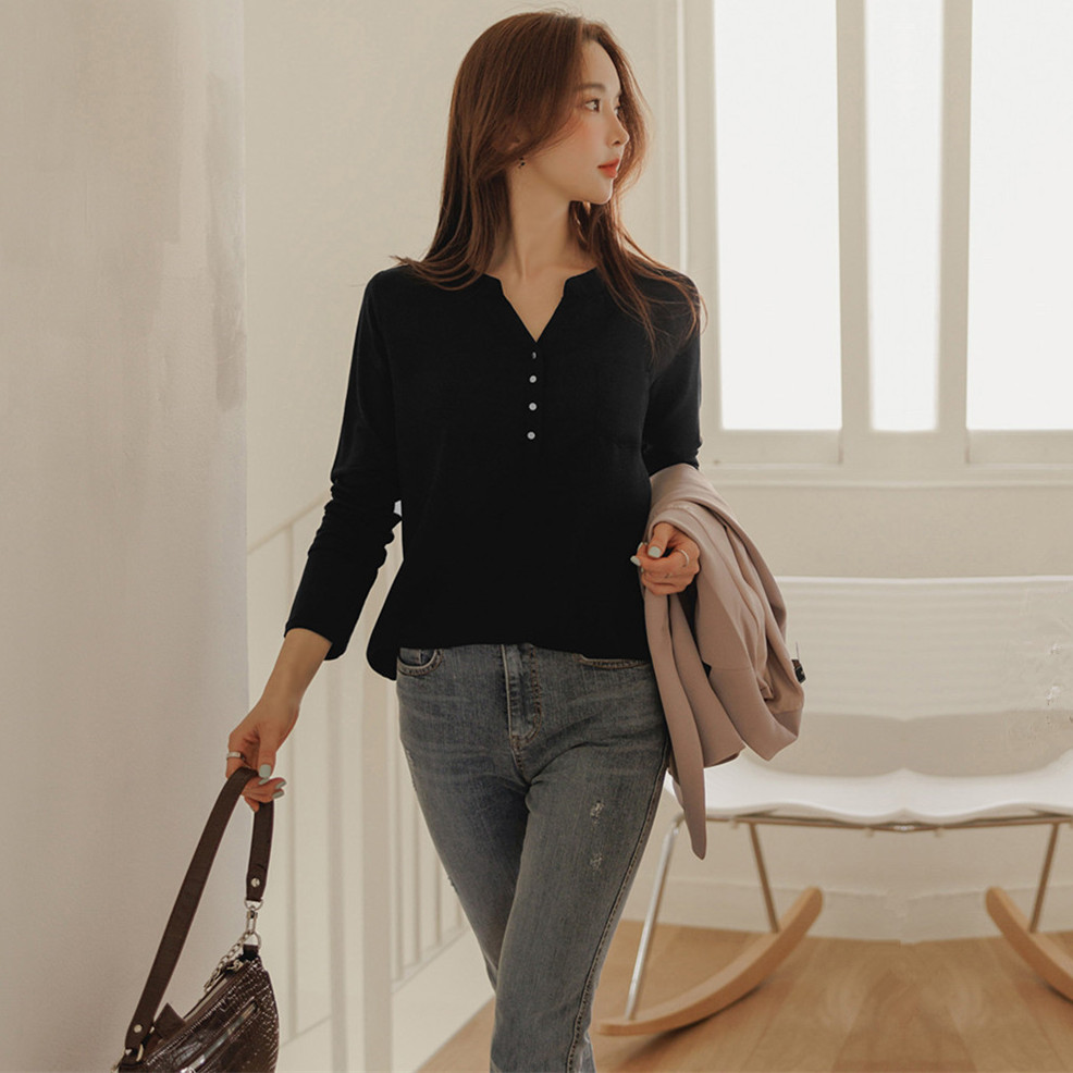 Temperament V-neck spliced ​​long-sleeved shirt top Women's 2024 fresh and versatile knitted chiffon casual pullover shirt