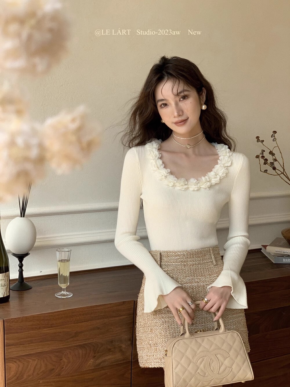 Autumn and winter new Korean style floral trumpet sleeve slim sweater with gentle temperament and slimming sweater for women