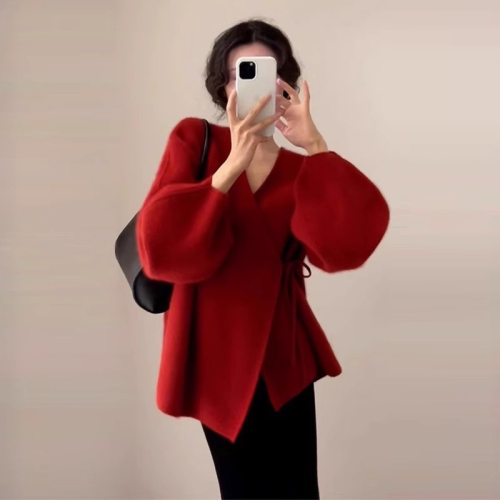 Sheep wool 2024 winter new year red sweater women's high-end knitted cardigan jacket