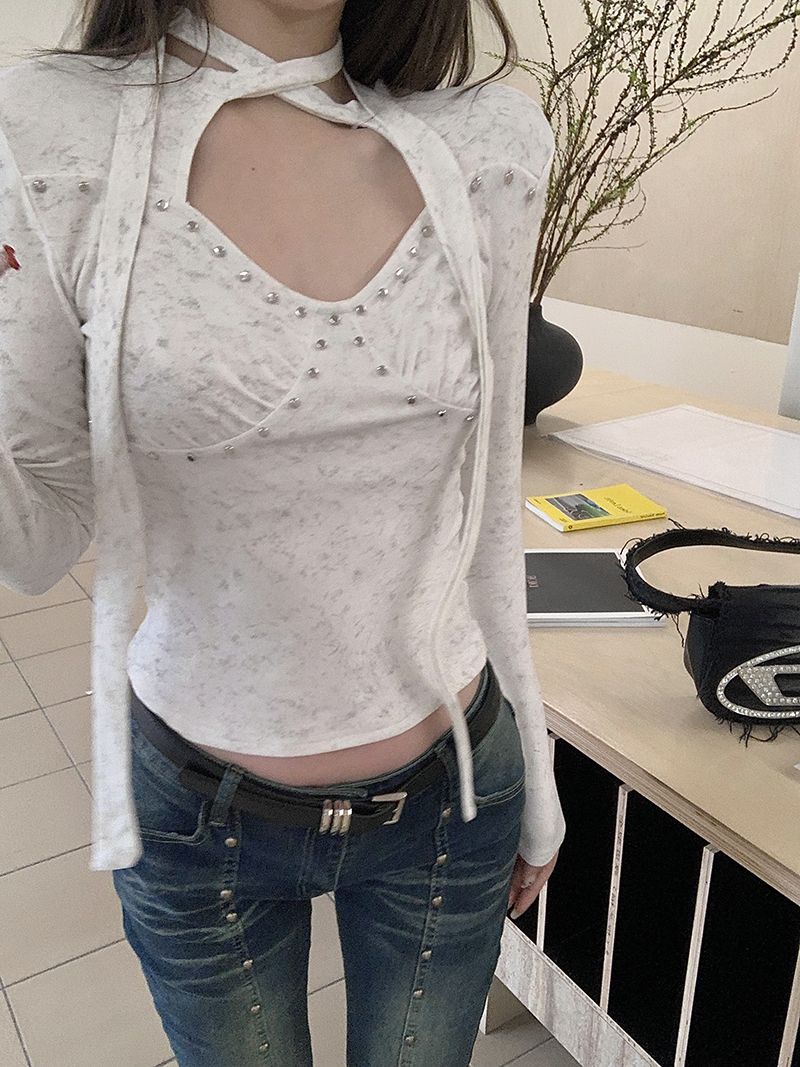 實拍設計感鏤空長袖T恤女秋冬性感修身顯瘦掛脖打底衫上衣潮