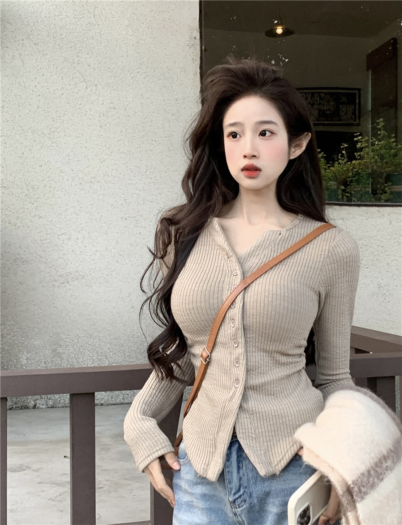 實拍~春款~單排扣設計女上衣長袖打底衫修身百搭T恤潮