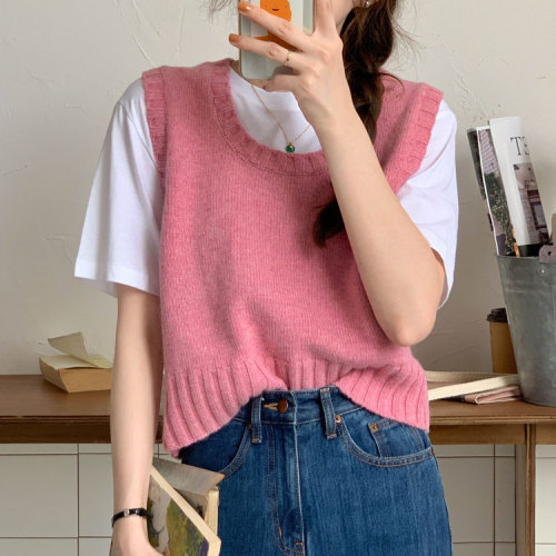 Short knitted vest for women spring and autumn 2024 new spring outer sweater layered waistcoat pony clip