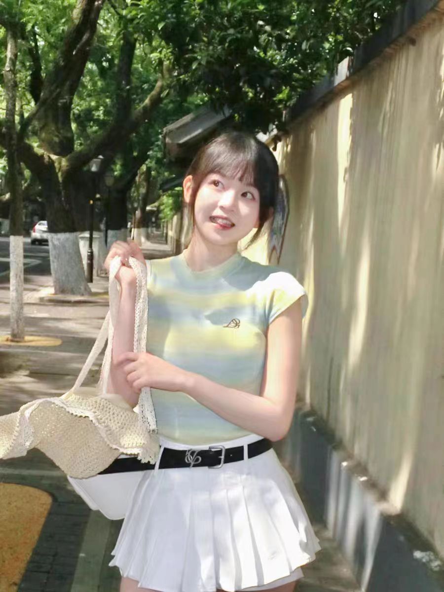 撞色條紋小飛袖半高領冰絲針織正肩短袖t恤女夏修身高腰短款上衣