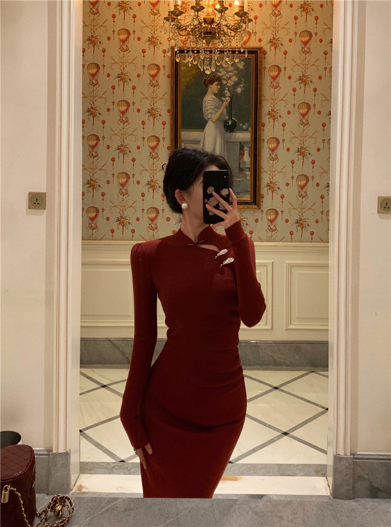Real shot of burgundy cheongsam winter national style retro buckle new Chinese style knitted improved dress