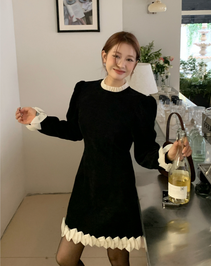 實拍！法式復古壓褶花邊氣質顯瘦連衣裙小個子百搭小黑裙