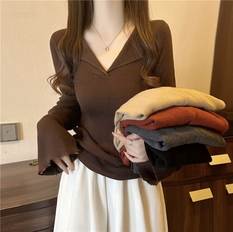 Actual shot~New V-neck simple long-sleeved lazy-style trumpet sleeve knitted bottoming casual top