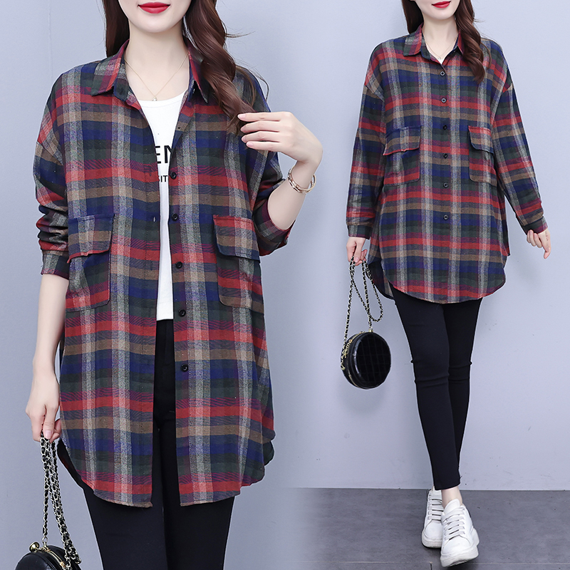 Actual shot of plus size women's 2024 spring niche design high-end plaid shirt loose and versatile cardigan