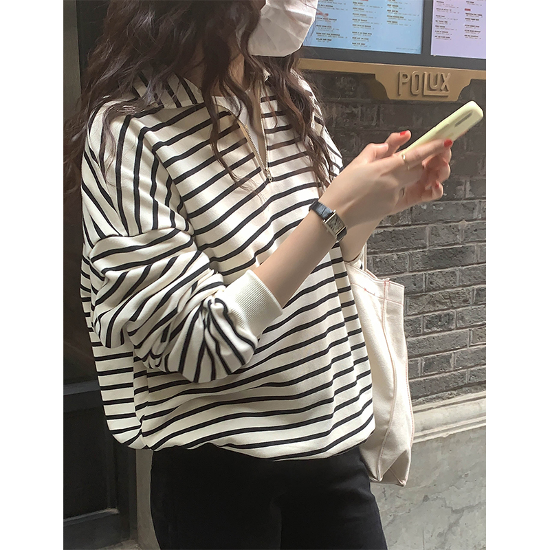 Real shot of half-zip striped sweatshirt for women, spring and autumn Korean style loose slimming short Polo lapel top