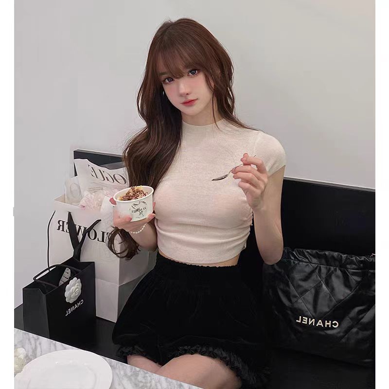 復古酒紅色針織T恤薄款冰絲甜辣修身顯瘦內搭打底短款上衣女夏季