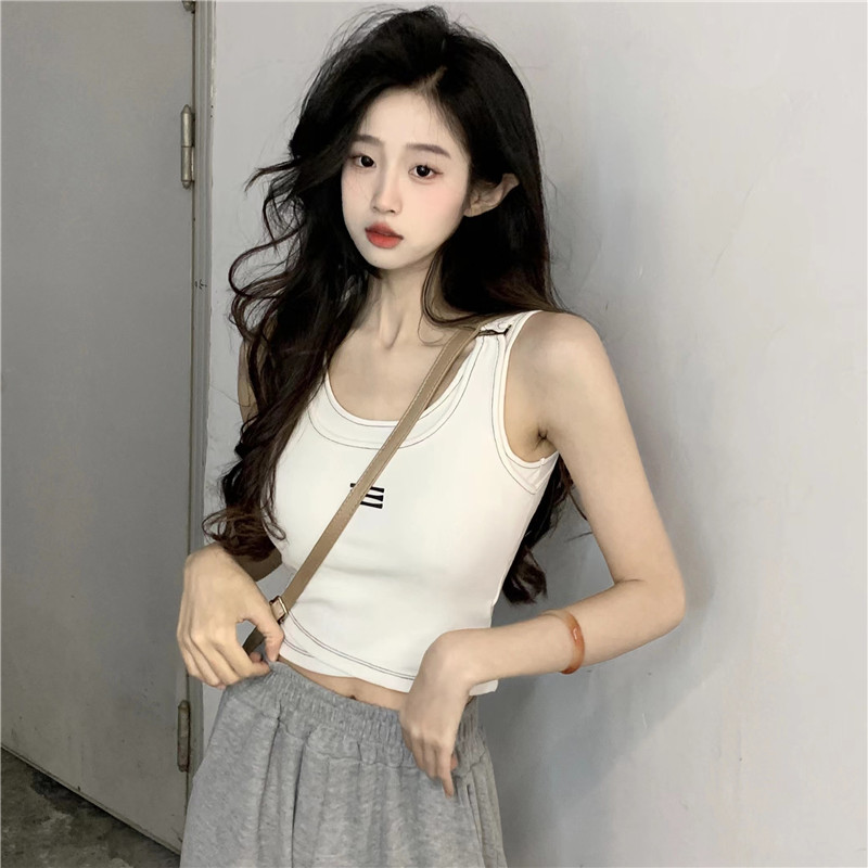 實拍~春款~2024掛脖吊帶背心帶胸墊美背露臍內搭上衣抹胸