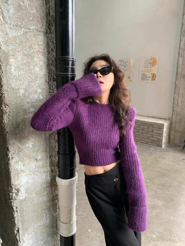 美式復古氣質紫色針織衫女冬裝今年流行短款毛衣獨特性感上衣外套