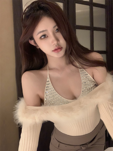 Real shot of heavy-duty rhinestone feather long-sleeved sweater for pure lust hotties one-shoulder top