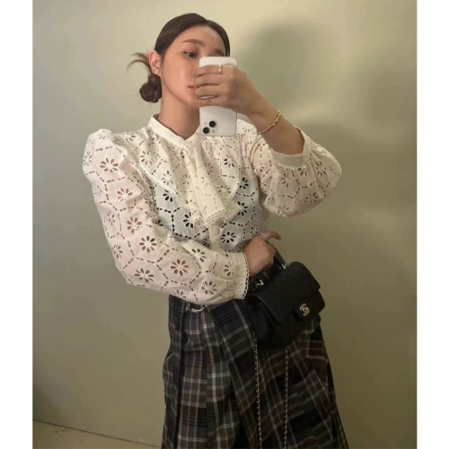 韩国 秋季新款时尚设计感镂空蕾丝长袖衬衫女