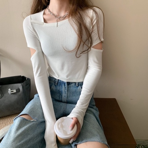 2024 new autumn clothing design niche scheming square neck long-sleeved t-shirt women's short top with bottoming shirt