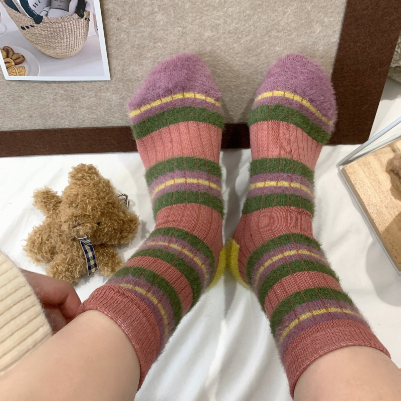 實拍 粗線條韓版拼色撞色毛茸茸襪子甜美秋冬季保暖女中筒