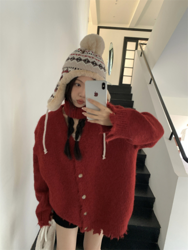 Actual shot of new loose V-neck tassel red sweater neckband design niche knitted sweater top