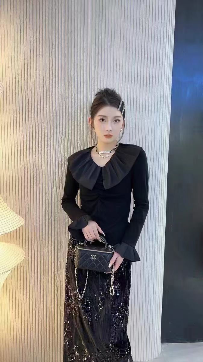 European new style fashionable age-reducing lotus leaf collar, slimming and versatile, long-sleeved bottoming shirt, T-shirt, inner top, trendy for women