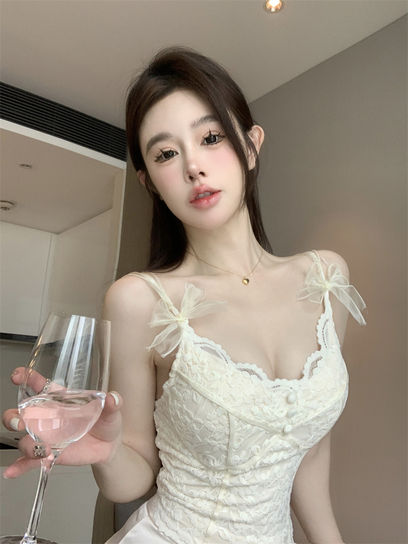 實拍2024春季新款蕾絲百搭蝴蝶結系帶吊帶女