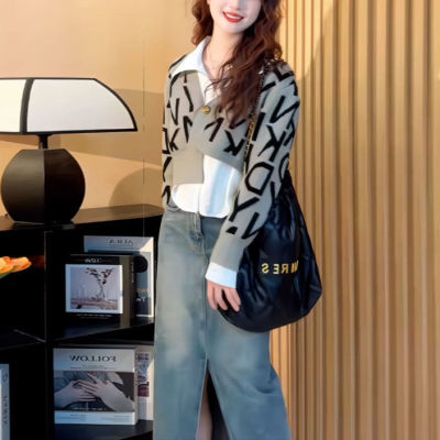 慵懶顯瘦遮肉新款秋冬裝輕奢翻領外搭假兩件針織開衫女大碼
