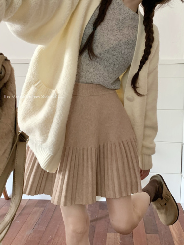 Real shot of 5-color loose and versatile pleated knitted skirt