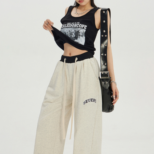 Real shot of American retro high-waisted loose wide-leg pants with drawstring ankles, sports pants, casual pants for women & longer trousers