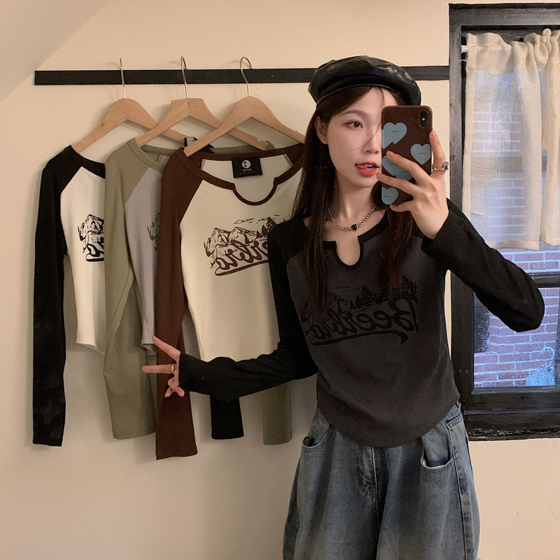 American retro v-neck right shoulder contrasting long-sleeved T-shirt for women in autumn and winter slimming irregular bottoming shirt