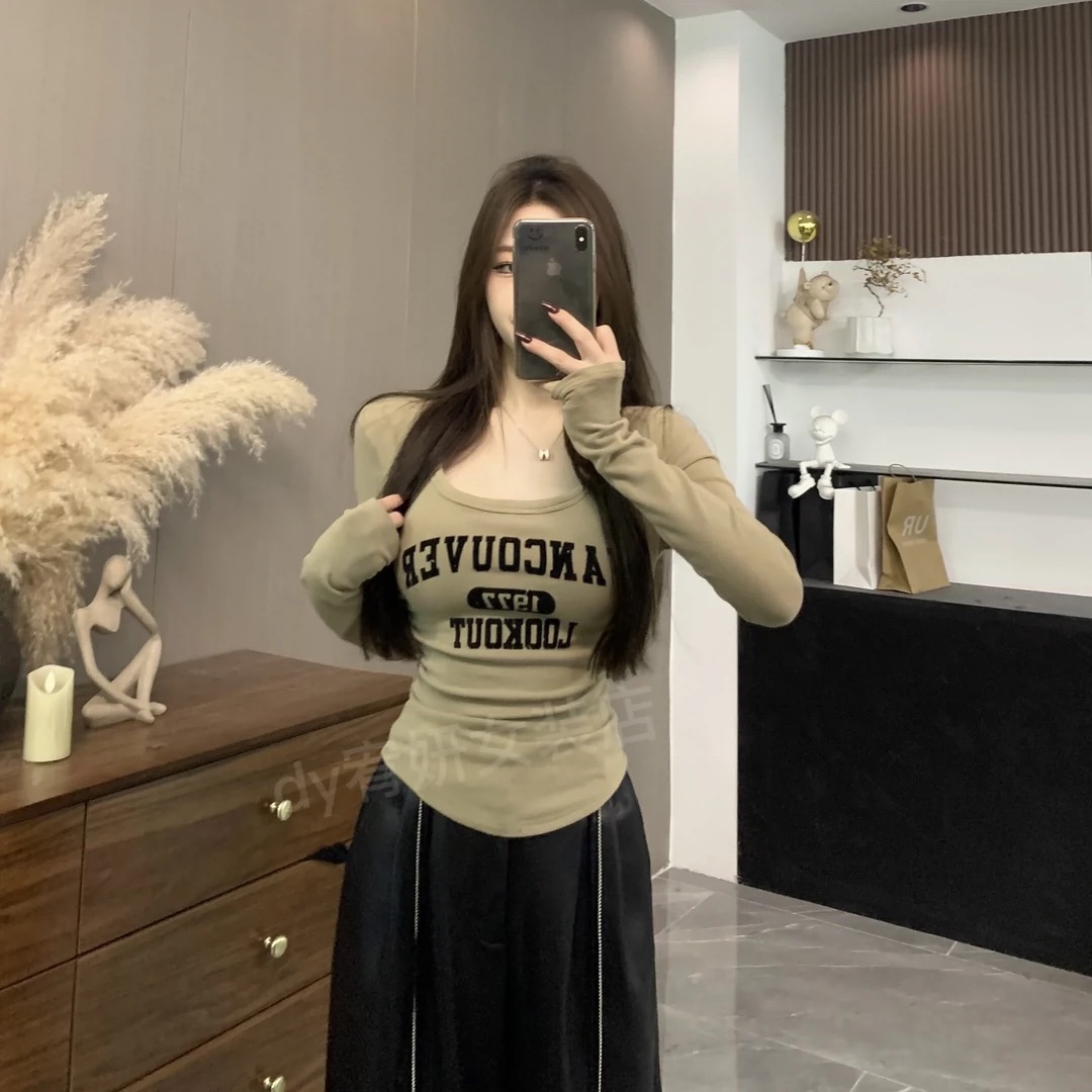 2024 Spring and Autumn New Warm Round Neck Lettered Long Sleeve T-Shirt Exposed Collarbone Slimming Pleated Inner Top for Women