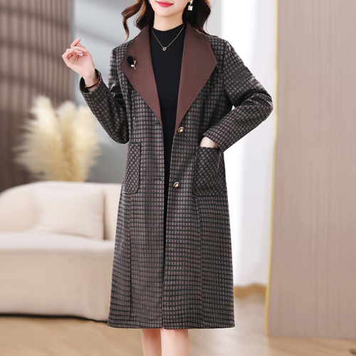 Real shot of plus size women's 2024 spring high-end plaid suit collar jacket slim fashion casual coat