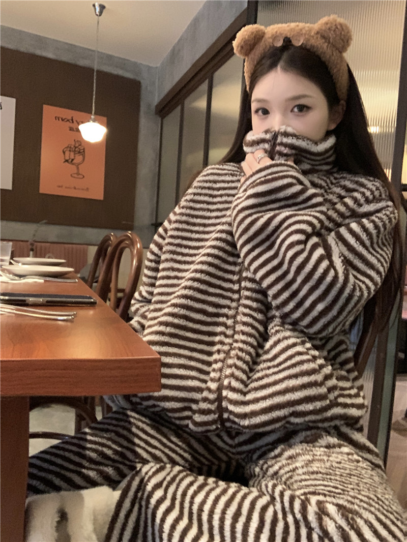 實拍韓版寬鬆條紋家居服珊瑚絨睡衣加厚套裝