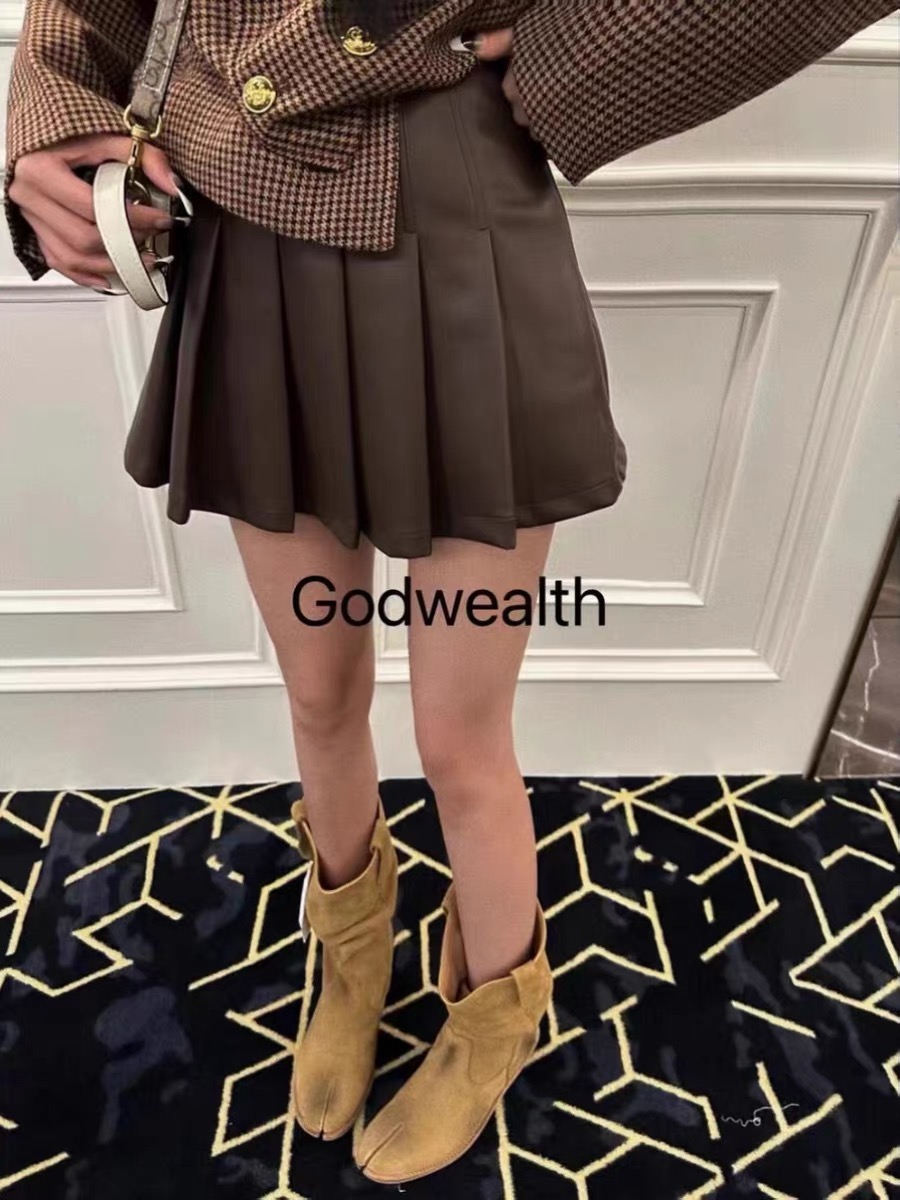 GOD Caishenjia's new autumn and winter retro versatile A-line pleated leather skirt women's high-waist slim skirt pants