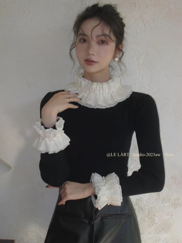 LELART 法式宮廷風壓褶釘珠花邊領輕奢絕美氣質針織衫女秋冬毛衣