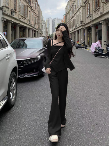 Original three-piece temperament age-reducing pink fashion suit for women spring irregular cardigan wide-leg pants