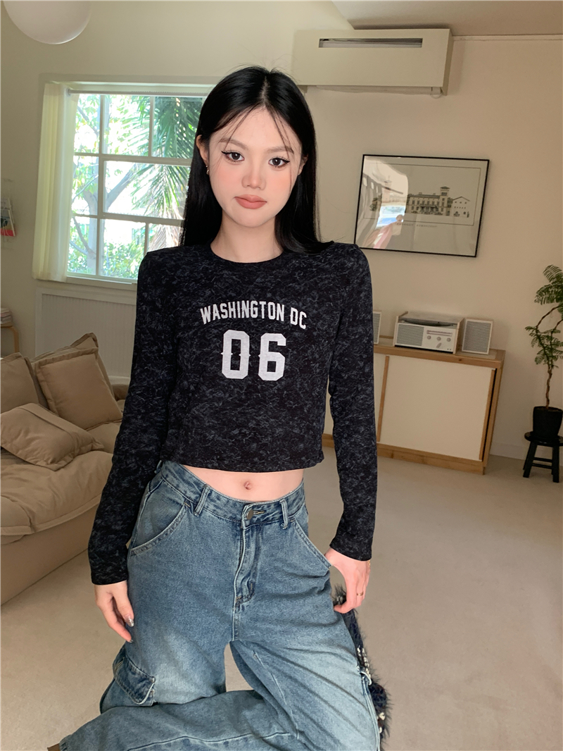 Actual shot of retro design letter tie-dye long-sleeved T-shirt