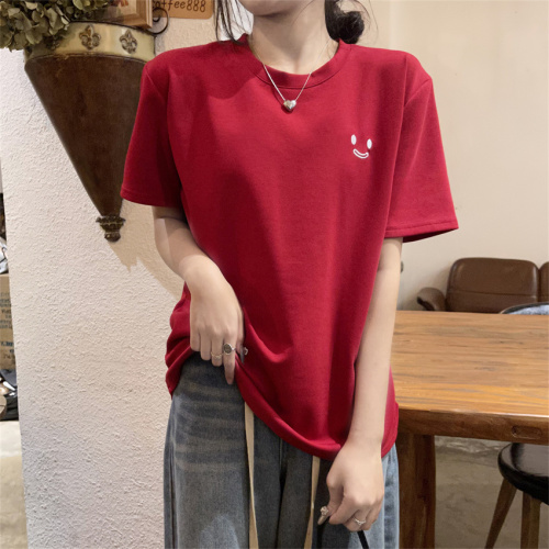实拍短袖t恤女2024年新款设计感红色洋气时尚潮ins打底衫